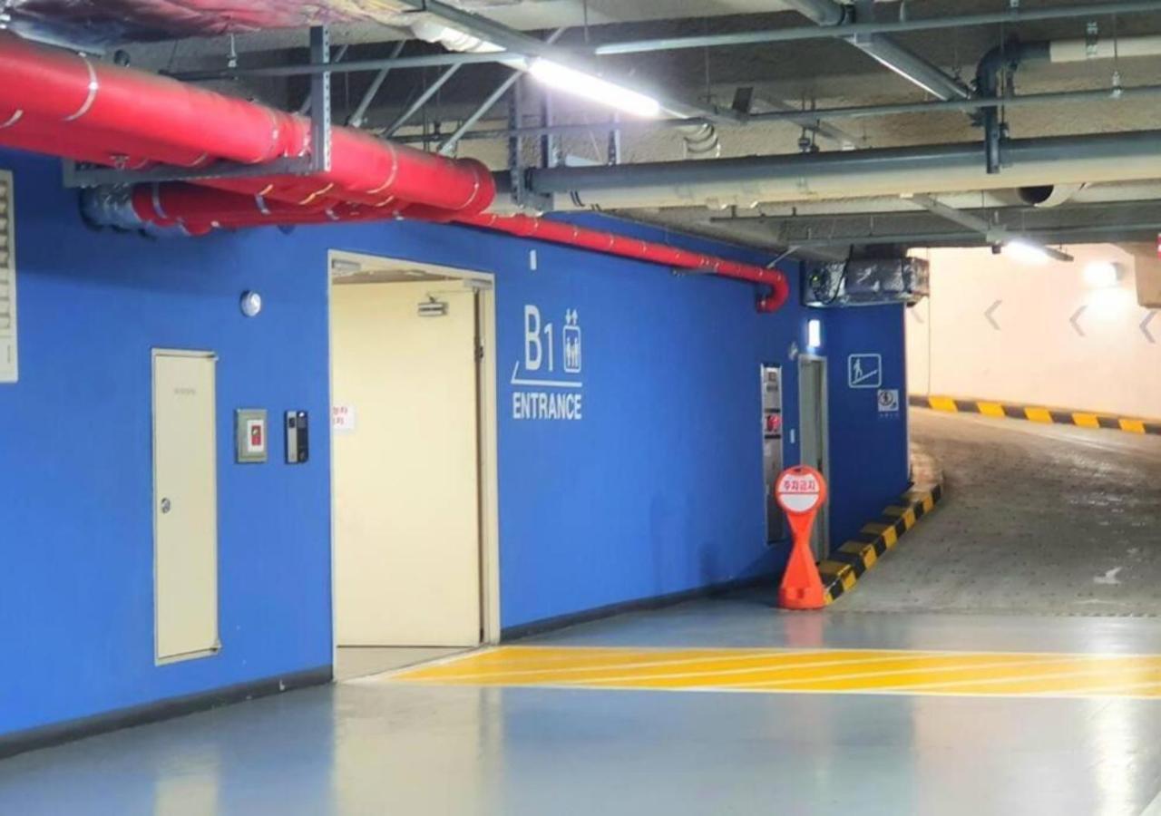 Holiday Apt Gwangan Beach Busan Dış mekan fotoğraf