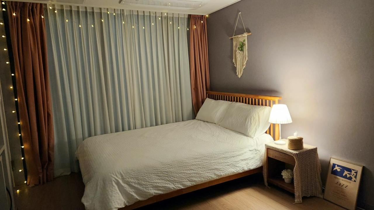 Holiday Apt Gwangan Beach Busan Dış mekan fotoğraf